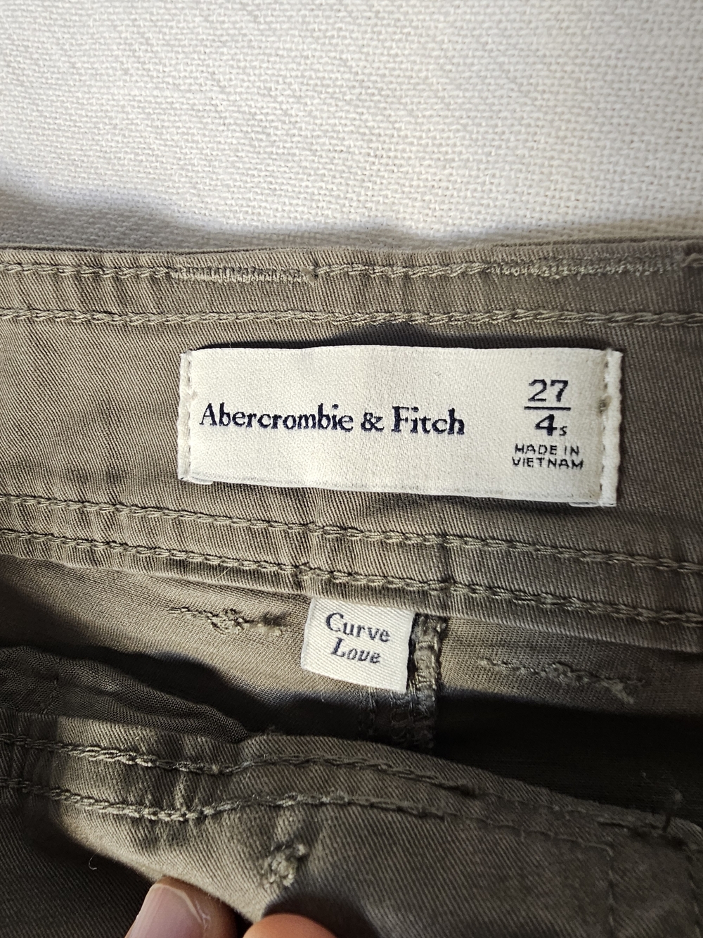 Abercrombie & Fitch "Curve Love" cargo pants Womens Size 27/4 Khaki - Picture 3 of 3